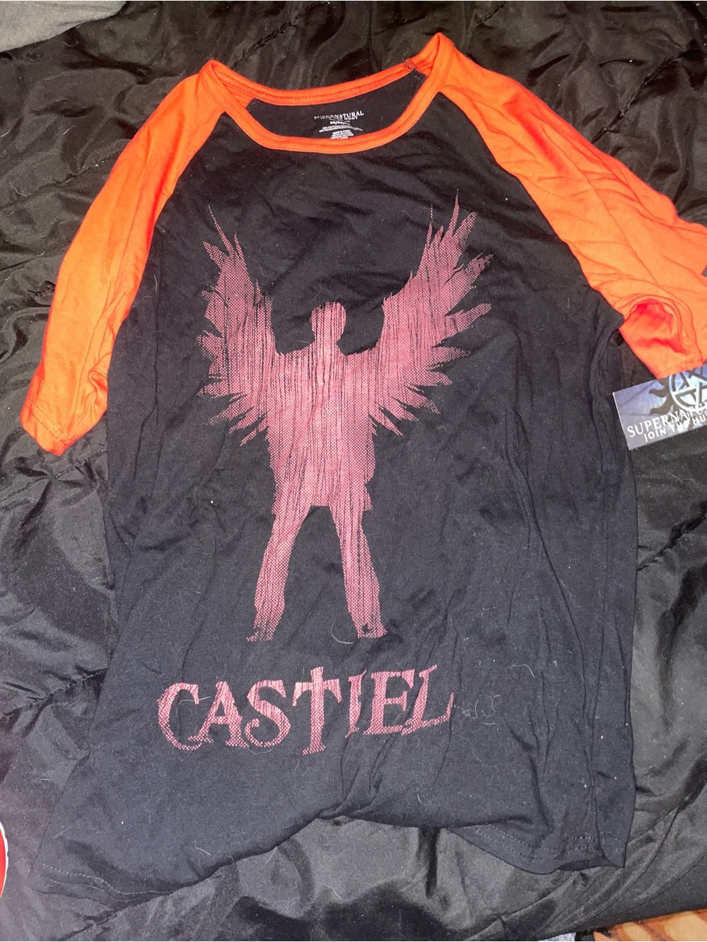 Supernatural culturefly Castiel Black & red Raglan Tee size medium nwt